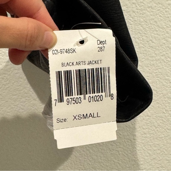 Blank NYC Black Studded Moto Biker Jacket Size XS Vegan Leather - Picture 6 of 10